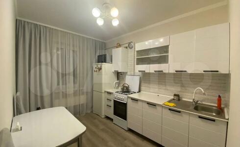 Продается 3-комнатная квартира 77м2 , 12 комплекс, номер 116546 - 7