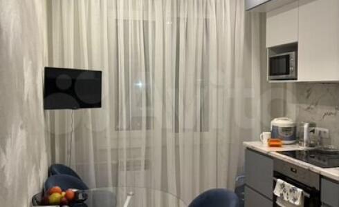 Продается 2-комнатная квартира 52м2 , 17 комплекс, номер 115818 - 3