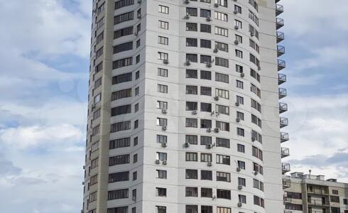 Продается 2-комнатная квартира 45м2 , 14 комплекс, номер 115551 - 25
