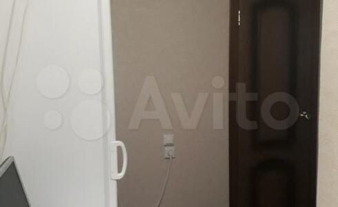 Продается 1-комнатная квартира 40м2 , 33 комплекс, номер 111401 - 12