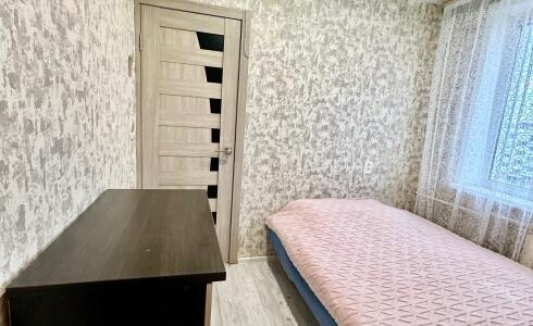 Продается 4-комнатная квартира 59м2 , 10 комплекс, номер 115795 - 15