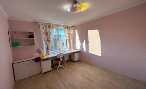 Продается 2-комнатная квартира 58м2 ,  комплекс, номер 114561 - 8