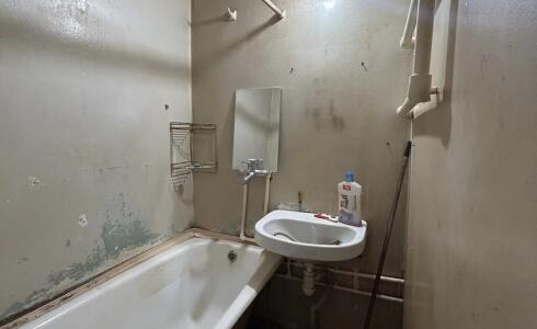 Продается 1-комнатная квартира 39м2 , 18 комплекс, номер 116644 - 11