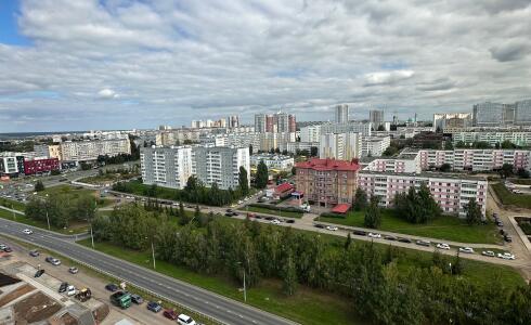 Продается 1-комнатная квартира 48м2 , 12 комплекс, номер 115651 - 13