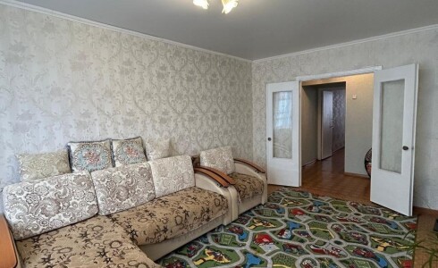 Продается 4-комнатная квартира 81м2 , 38 комплекс, номер 115947 - 2