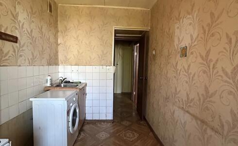 Продается 3-комнатная квартира 56м2 , 10 комплекс, номер 116626 - 8