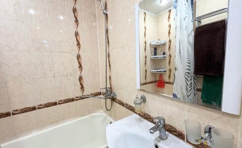 Продается 2-комнатная квартира 44м2 , 5 комплекс, номер 116356 - 6