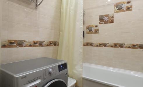 Продается 2-комнатная квартира 46м2 , 14 комплекс, номер 112403 - 9