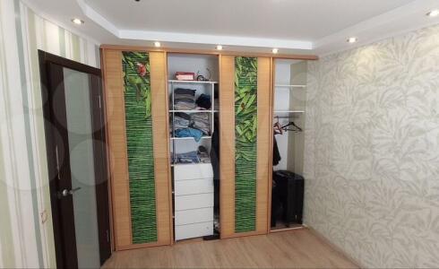 Продается 3-комнатная квартира 59м2 , 44 комплекс, номер 116553 - 8