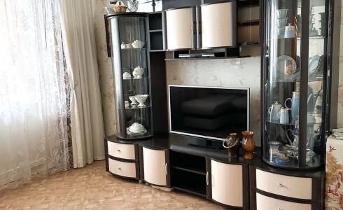 Продается 2-комнатная квартира 44м2 , 49 комплекс, номер 116579 - 1