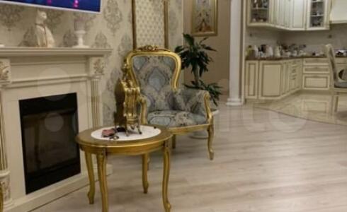 Продается 2-комнатная квартира 70м2 , 21 комплекс, номер 111390 - 8