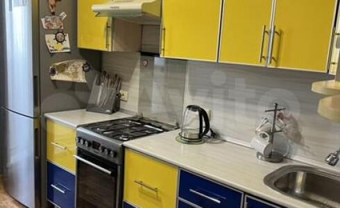 Продается 3-комнатная квартира 72м2 , 36 комплекс, номер 115765 - 8