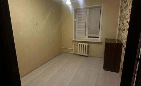Продается 4-комнатная квартира 56м2 , 6 комплекс, номер 116513 - 4