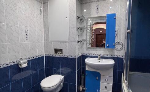 Продается 3-комнатная квартира 65м2 , 45 комплекс, номер 116609 - 8