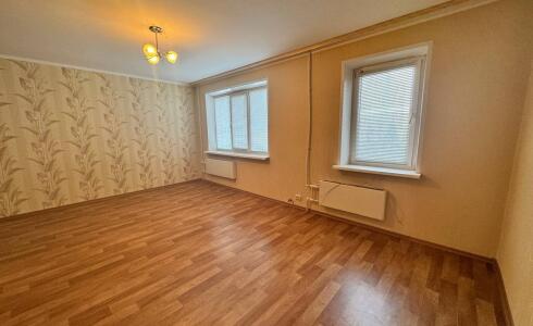 Продается 3-комнатная квартира 80м2 , 38 комплекс, номер 115958 - 3