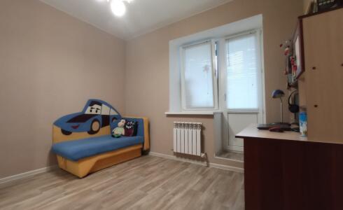Продается 2-комнатная квартира 46м2 , 14 комплекс, номер 112403 - 7