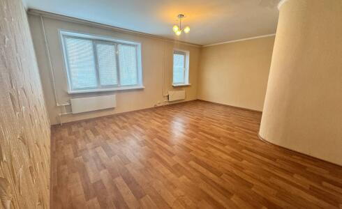 Продается 3-комнатная квартира 80м2 , 38 комплекс, номер 115958 - 2