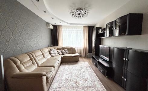 Продается 3-комнатная квартира 66м2 , 20 комплекс, номер 116343 - 2