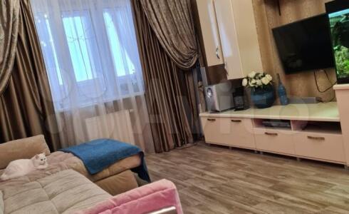 Продается 3-комнатная квартира 81м2 , 9 комплекс, номер 112208 - 10