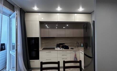 Продается 1-комнатная квартира 36м2 , 21 комплекс, номер 115611 - 7