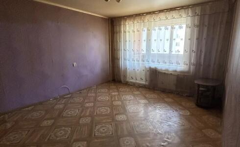 Продается 3-комнатная квартира 56м2 , 10 комплекс, номер 116626 - 2