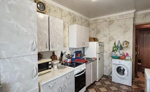 Продается 1-комнатная квартира 35м2 , 16 комплекс, номер 116625 - 6