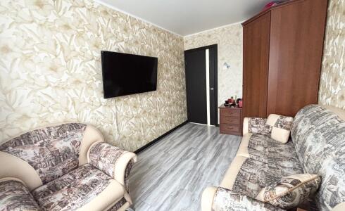 Продается 3-комнатная квартира 58м2 , 18 комплекс, номер 116500 - 5