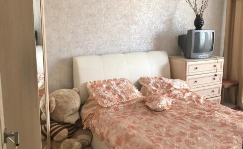 Продается 3-комнатная квартира 58м2 , 2 комплекс, номер 116558 - 2