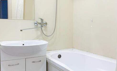 Продается 1-комнатная квартира 38м2 , 63 комплекс, номер 110827 - 7