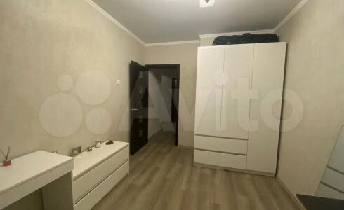 Продается 3-комнатная квартира 77м2 , 12 комплекс, номер 116546 - 5