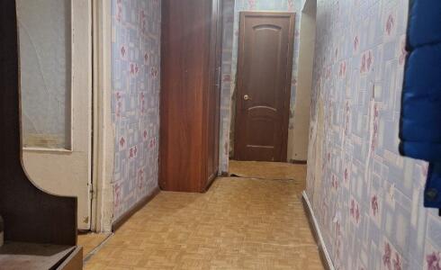 Продается 4-комнатная квартира 73м2 , 10 комплекс, номер 115363 - 8