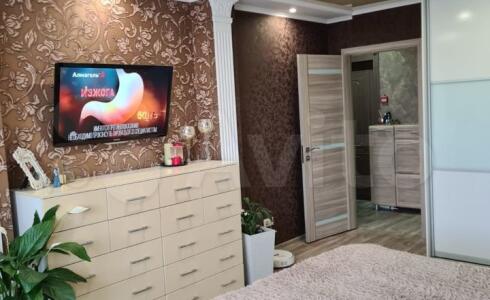 Продается 3-комнатная квартира 81м2 , 9 комплекс, номер 112208 - 2
