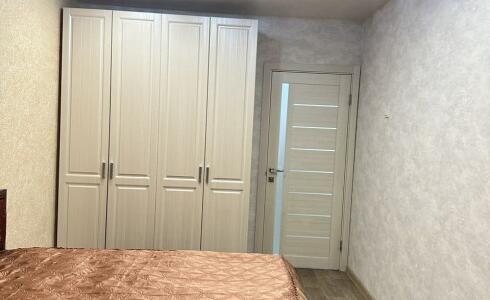 Продается 3-комнатная квартира 71м2 , 37 комплекс, номер 115531 - 7