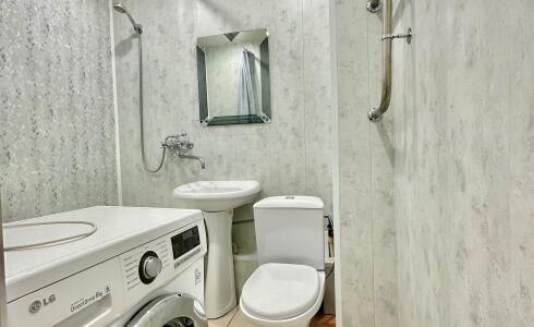 Продается 1-комнатная квартира 44м2 , 35 комплекс, номер 115982 - 4