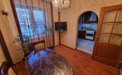 Продается 4-комнатная квартира 76м2 , 41 комплекс, номер 116440 - 5