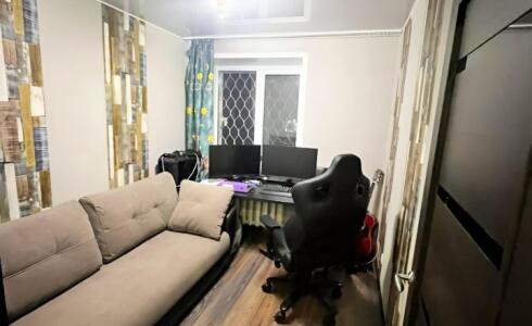 Продается 4-комнатная квартира 76м2 , 9 комплекс, номер 115984 - 5