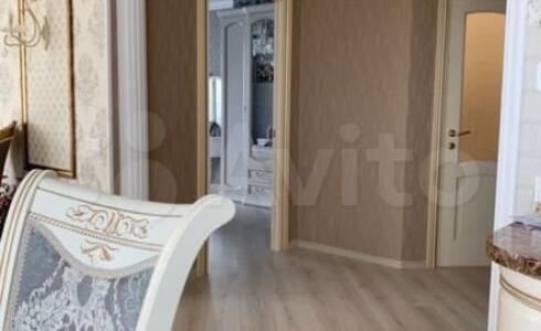 Продается 2-комнатная квартира 70м2 , 21 комплекс, номер 111390 - 7