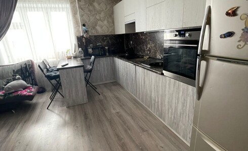 Продается 1-комнатная квартира 48м2 , 21 комплекс, номер 112268 - 4