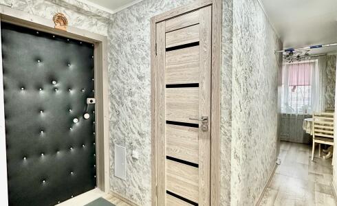 Продается 4-комнатная квартира 59м2 , 10 комплекс, номер 115795 - 19