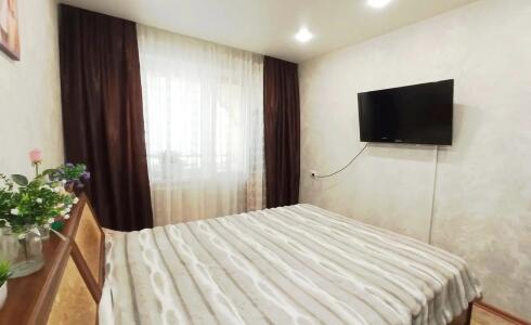 Продается 2-комнатная квартира 52м2 , 40 комплекс, номер 116631 - 4