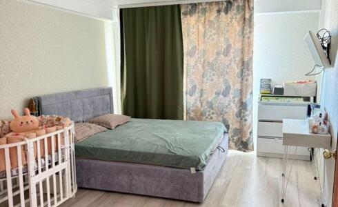 Продается 1-комнатная квартира 48м2 , 12 комплекс, номер 115651 - 2