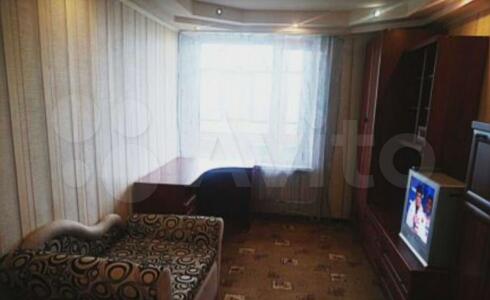 Продается 2-комнатная квартира 44м2 , 32 комплекс, номер 111896 - 4
