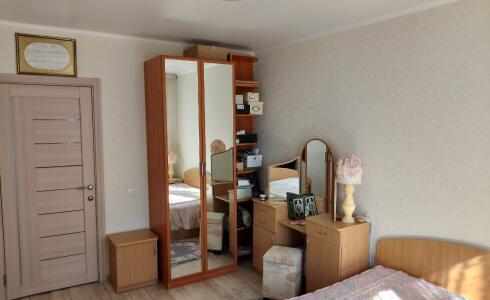 Продается 2-комнатная квартира 56м2 , 25 комплекс, номер 115524 - 9