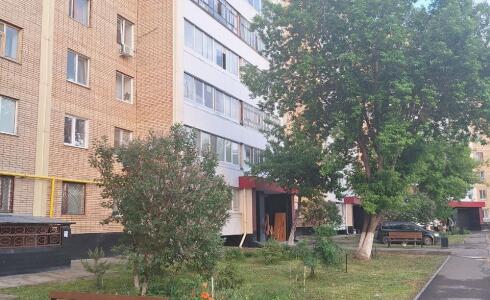 Продается 4-комнатная квартира 73м2 , 10 комплекс, номер 115363 - 4