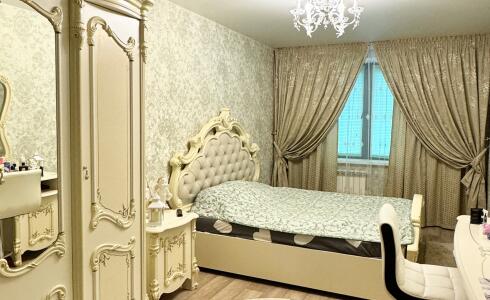 Продается 3-комнатная квартира 82м2 , 33 комплекс, номер 115326 - 1