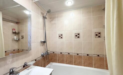 Продается 3-комнатная квартира 66м2 , 20 комплекс, номер 116343 - 6