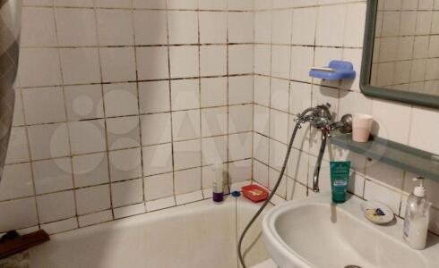 Продается 2-комнатная квартира 52м2 , 20 комплекс, номер 116548 - 10