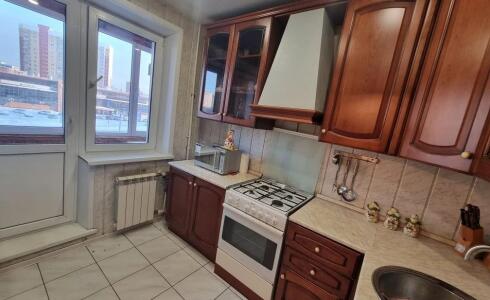 Продается 4-комнатная квартира 76м2 , 41 комплекс, номер 116440 - 8