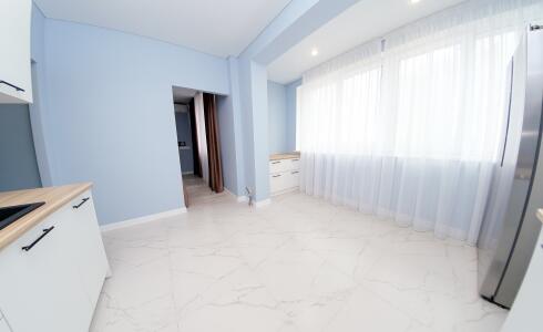 Продается 2-комнатная квартира 57м2 ,  комплекс, номер 112427 - 5