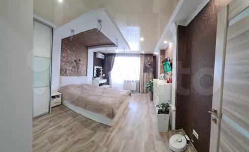 Продается 3-комнатная квартира 81м2 , 9 комплекс, номер 112208 - 3